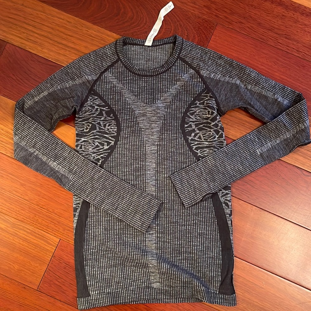 Lululemon Long sleeve